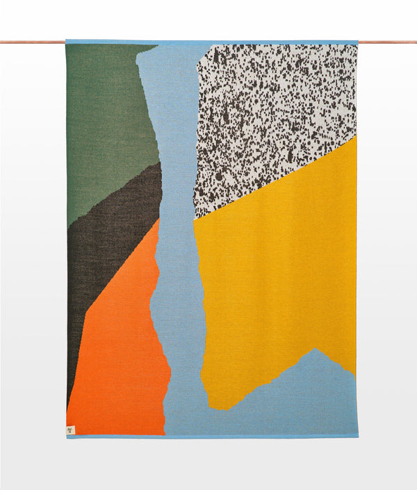 Bric-a-Brac Throw 08